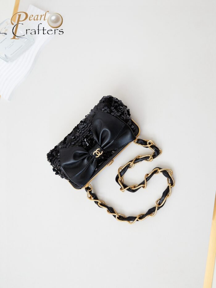 Chanel 10A Handbag Shoulder Bag Top Mirror Quality Version AP5127 - Image 7