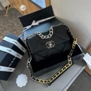 CHANEL 19 Flap Bag Chain Strap Shoulder Bag 0