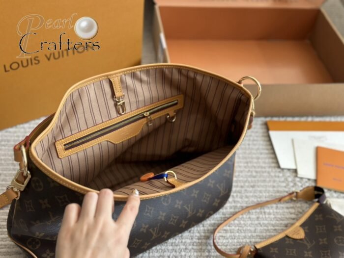 Louis Vuitton Tote Bag Shoulder Bag Handbag - Image 9