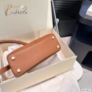 ⁦Coach Eliza Mini Crossbody Bag⁩ - الصورة ⁦8⁩