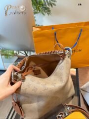 ⁦Louis Vuitton Tote Bag Shoulder Bag Shoulder Bag Handbag⁩ - الصورة ⁦9⁩