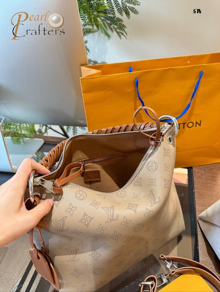 ⁦Louis Vuitton Tote Bag Shoulder Bag Shoulder Bag Handbag⁩ - الصورة ⁦9⁩