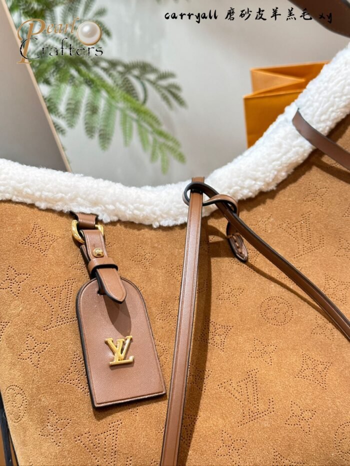 Louis Vuitton Carryall Shoulder Bag Handbag - Image 3