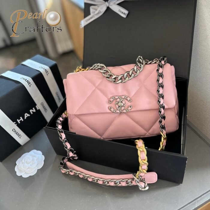 ⁦CHANEL 19 Flap Bag Chain Strap Shoulder Bag 0⁩ - الصورة ⁦13⁩