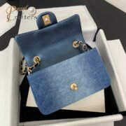 ⁦Chanel 10A Rectangular Flap Bag Blue Denim Antique Gold Hardware Top Mirror Quality Version⁩ - الصورة ⁦3⁩