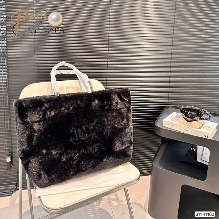 Chanel Fluffy Hairy Tote Handbag 41182 - Image 7