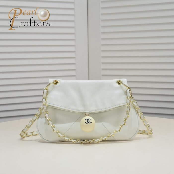 ⁦Chanel 24P Hobo Vintage Table Tennis Handbag Shoulder Bag Handbag⁩ - الصورة ⁦1⁩