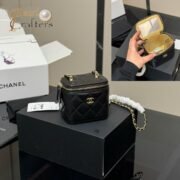 Chanel Small Golden Globe with Mirror Box Bag Crossbody Bag - Image 2
