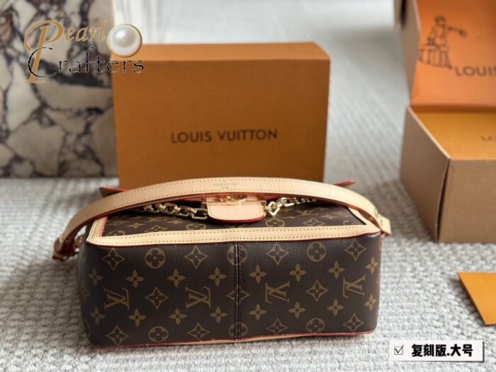 Louis Vuitton Dauphine Soft Shoulder Bag Handbag - Image 7