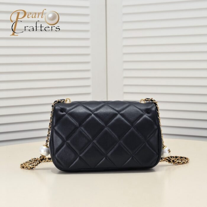 ⁦Chanel 24S Hobo Bag With Pearl Adjustable  Shoulder Bag Handbag⁩ - الصورة ⁦3⁩