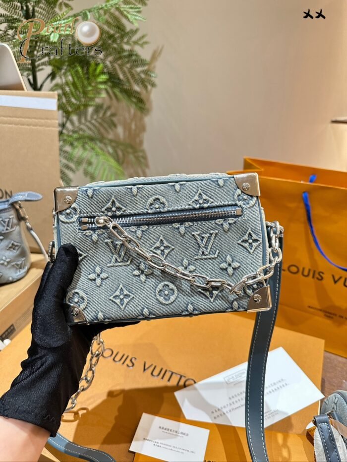 ⁦Louis Vuitton Denim Side Trunk Shoulder Bag Shoulder Bag Handbag⁩ - الصورة ⁦2⁩