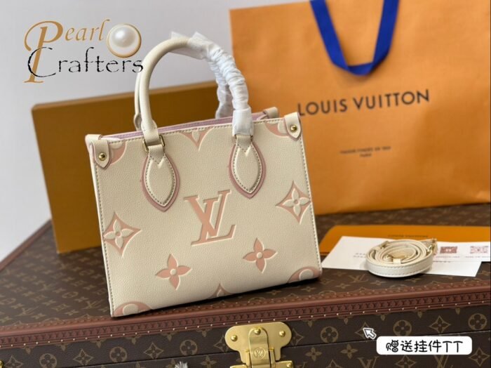 Louis Vuitton OnTheGo Shoulder Bag Handbag - Image 5