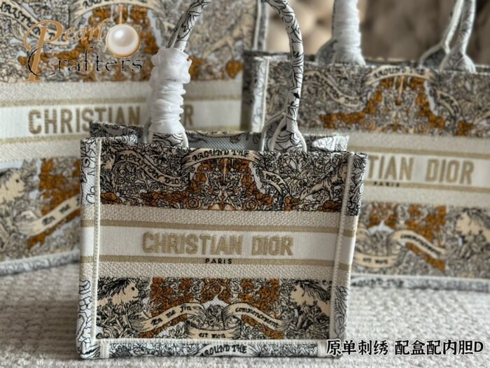Dior Book Tote Bag Handbag - Image 2