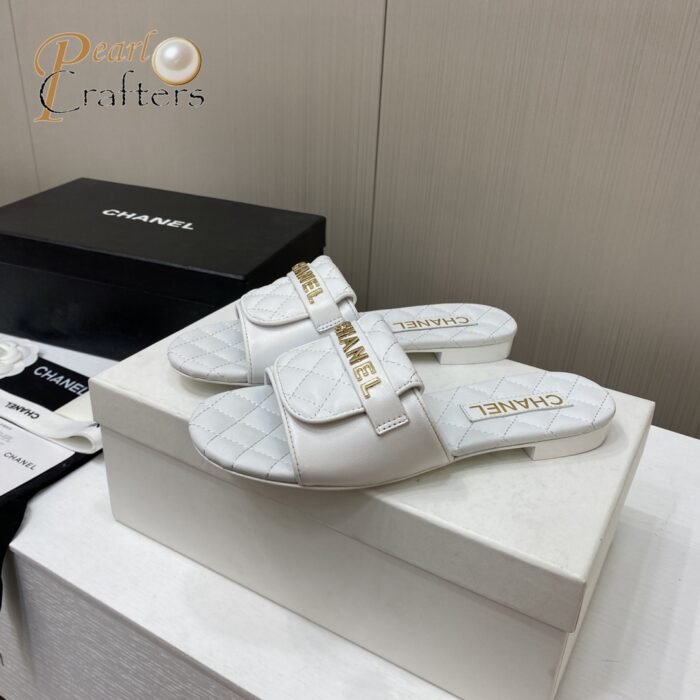 Chanel 25c Lattice Bookbag Buckle Flat Slippers - Image 4