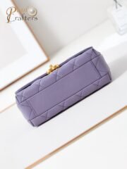 ⁦Chanel 10A Handbag Shoulder Bag Top Mirror Quality Version CHANEL AS5011⁩ - الصورة ⁦6⁩