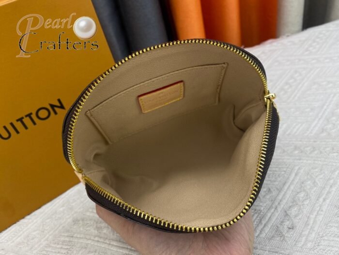 【Flash Sale】Louis Vuitton LV  Cosmetics Bag Pouch Toiletry Bag Leather Handbag - Image 7
