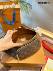 ⁦Louis Vuitton RUSH Shoulder Bag Handbag⁩ - الصورة ⁦6⁩