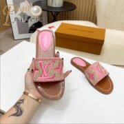 Louis Vuitton LV Lock lt Flat Flat Sandals Slide - Image 4