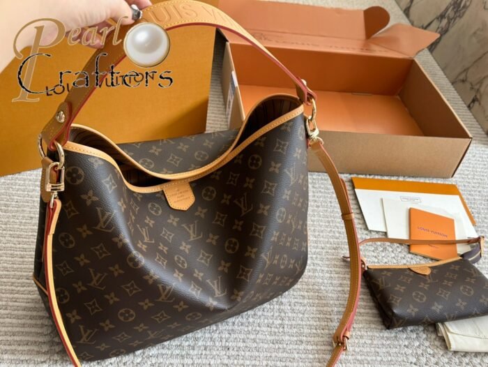 Louis Vuitton Tote Bag Shoulder Bag Handbag - Image 1