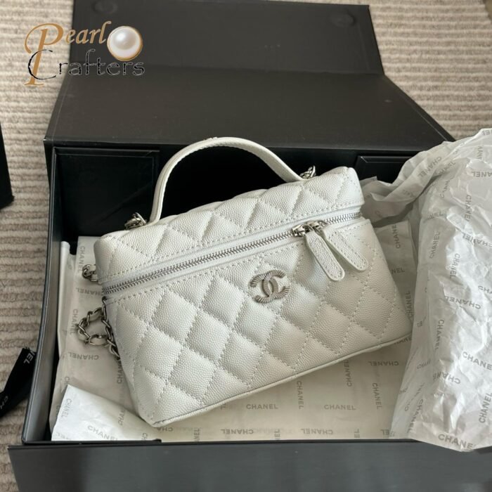 Chanel 25C Shoulder Satchel Handbag - Image 2
