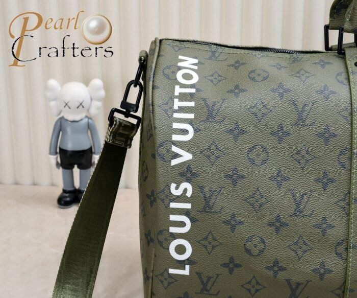 ⁦Louis Vuitton Military Green KEEPALL 50 Travel Bag⁩ - الصورة ⁦2⁩