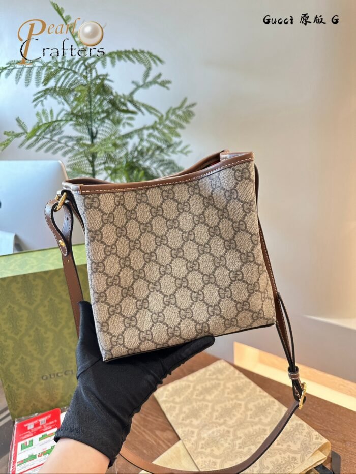 Gucci Tote Bag Handbag Shoulder Bag - Image 7