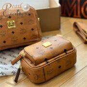 ⁦MCM Small & Mini Size Aren Crossbody in Visetos Cognac Bag⁩ - الصورة ⁦2⁩