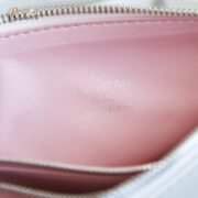 ⁦Louis Vuitton 10A Handbag Shoulder Bag Top Mirror Quality Version Coussin BB M23617⁩ - الصورة ⁦8⁩