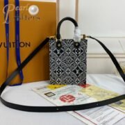 ⁦Louis Vuitton LV Petit Sac Plat Shoulder Bag⁩ - الصورة ⁦11⁩
