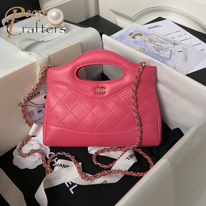 Chanel  31Bag 24C Early Spring Resort Collection Top quality Bag - Image 4