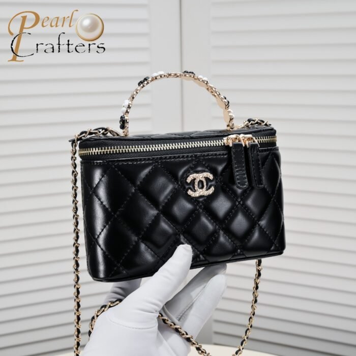⁦Chanel 23K Petal Metal Handle Shoulder Bag Handbag⁩ - الصورة ⁦5⁩
