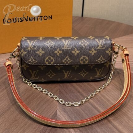 LV Luxury Leather Wallet on Chain Bag - Premium Cowhide, Versatile Styles(10a mirror version)