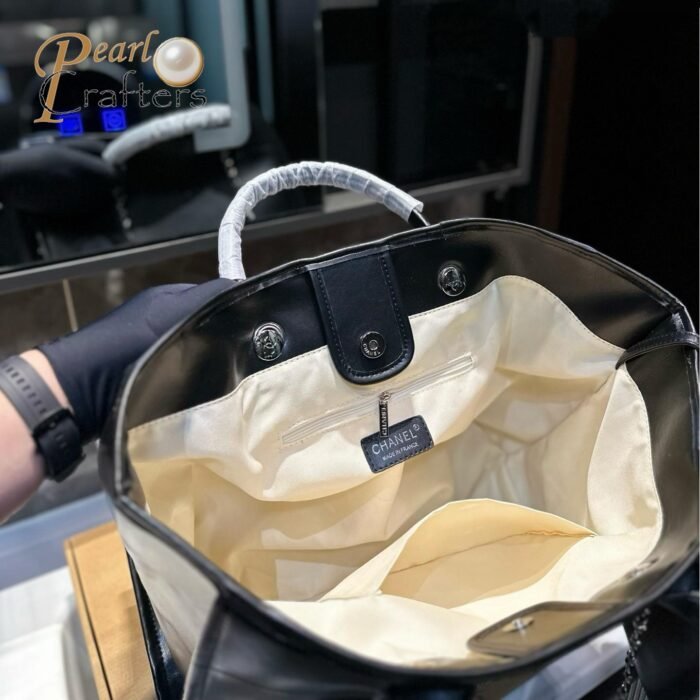 Chanel 24A Tote Bag Shopping Bag Shoulder Handbag - Image 11