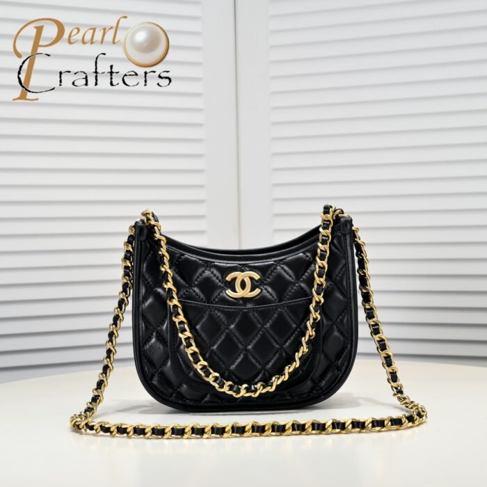 ⁦Chanel 24S Half Moon  Hobo Underarm Bag  Shoulder Bag Handbag⁩ - الصورة ⁦1⁩