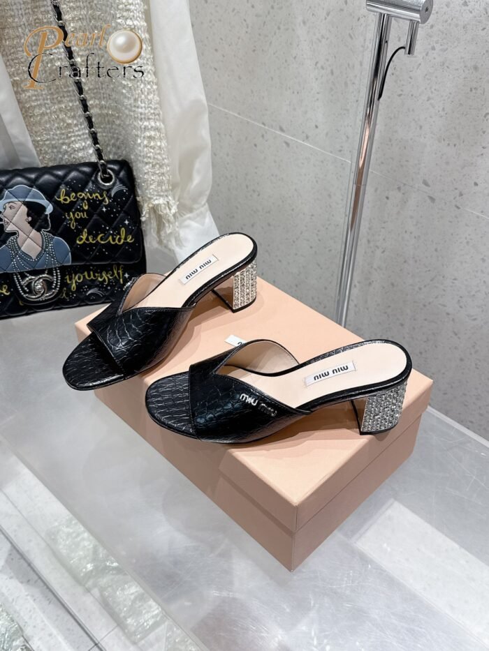 ⁦Miu Miu Slipper Sandals Heels Shoes⁩ - الصورة ⁦2⁩