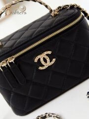 Chanel 10A Handbag Shoulder Bag Top Mirror Quality Version chanel AP5152 - Image 2