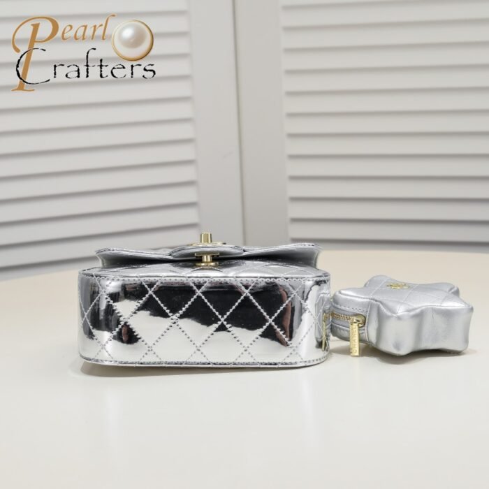⁦Chanel 24c Star Bag Mini CF Patent Leather Silver Shoulder Bag Handbag⁩ - الصورة ⁦4⁩