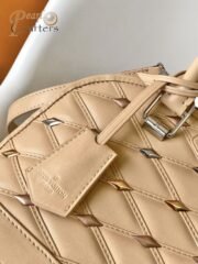 ⁦Louis Vuitton 10A Handbag Shoulder Bag Top Mirror Quality Version Nicolas Ghesquière M24153⁩ - الصورة ⁦5⁩