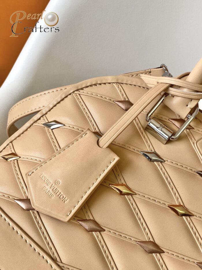 ⁦Louis Vuitton 10A Handbag Shoulder Bag Top Mirror Quality Version Nicolas Ghesquière M24153⁩ - الصورة ⁦5⁩