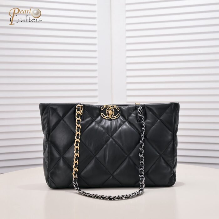 ⁦Chanel 19bag Tote Leather Shoulder Crossbody Bag⁩ - الصورة ⁦1⁩