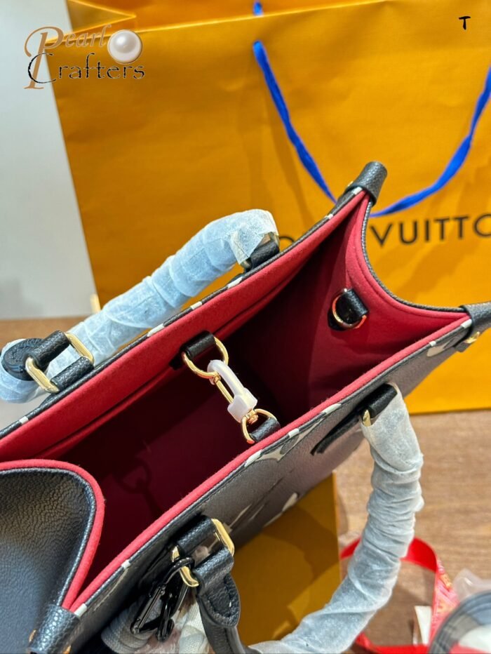 ⁦Louis Vuitton Onthego 25cm Shoulder Bag Handbag⁩ - الصورة ⁦8⁩