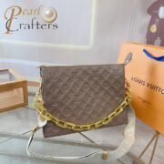 ⁦Louis Vuitton LV Coussin Medium Shoulder Bag⁩ - الصورة ⁦2⁩