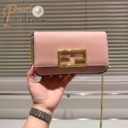 ⁦FENDI Chain Wallet Crossbody Bag⁩ - الصورة ⁦7⁩