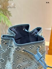 Louis Vuitton Bucket Bag Shoulder Bag Handbag - Image 9
