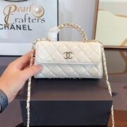 Chanel WOC handle Kelly small waist bag 19cm - Image 6
