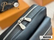Louis Vuitton OUTDOOR Messenger Shoulder Bag Handbag - Image 4