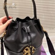 Tory Burch New miler good looking bucket bag - Image 4