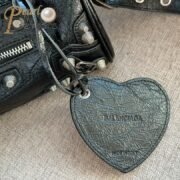 Balenciaga Le Cagole Leather Duffle Bag - Image 9
