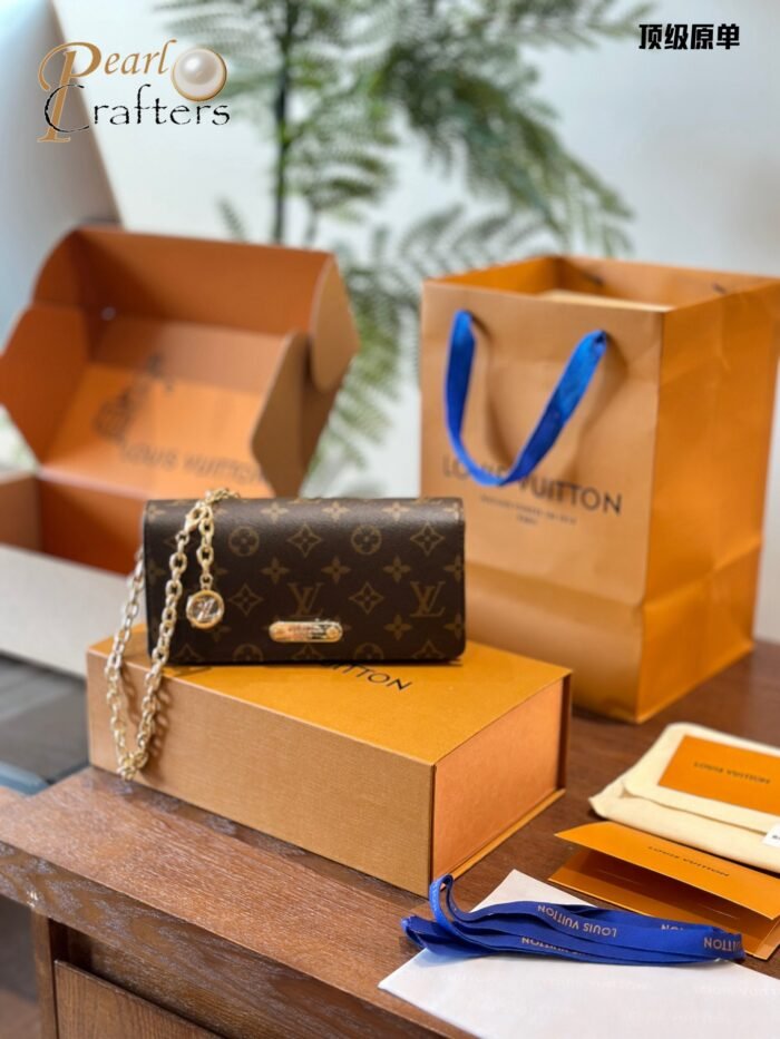 Louis Vuitton Lily woc Shoulder Bag Handbag - Image 9