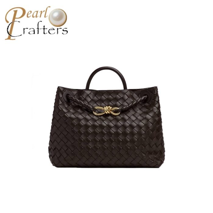 ⁦Bottega Veneta BV Medium Andiamo Bag⁩ - الصورة ⁦2⁩